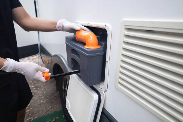 Best Portable toilet rental cost  in Oak Hills, CA